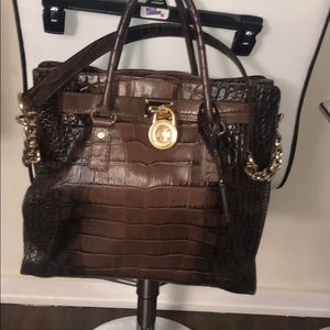 Michel kors handbag